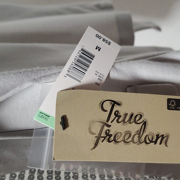 Blazer - Picture 4 of 4